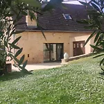 Au Soleil Levant A *